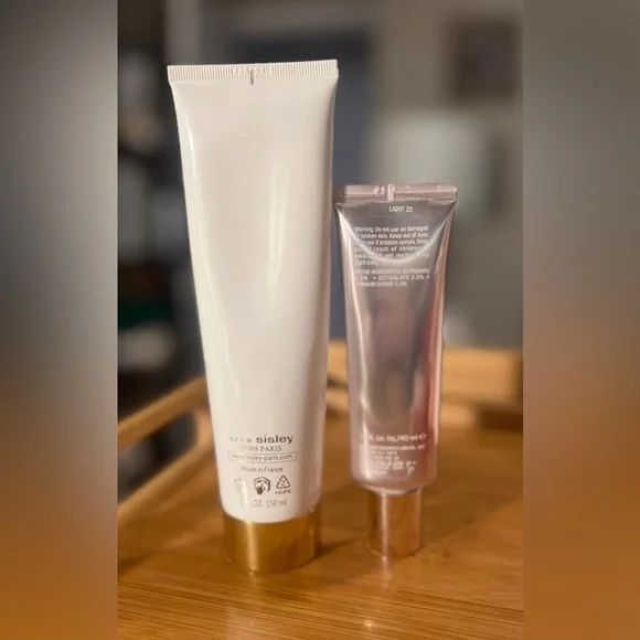 Sisley Concentrated Body Cream & La Mer Radiant Skin Tint - Picture 2 of 2